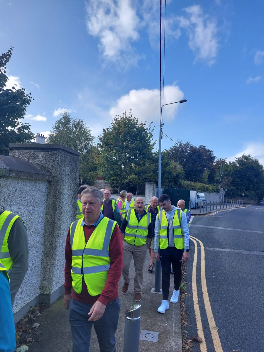 Great to see members from various Mens Sheds in Tipperary today at Dudley Mills, Clonmel for Positive Ageing Week & #EuropeanWeekofSport. 😀
They took a lovely sociable walk along the outskirts of the town.

#BeActiveTipperary #menssheds #BeActive #tipperarysports