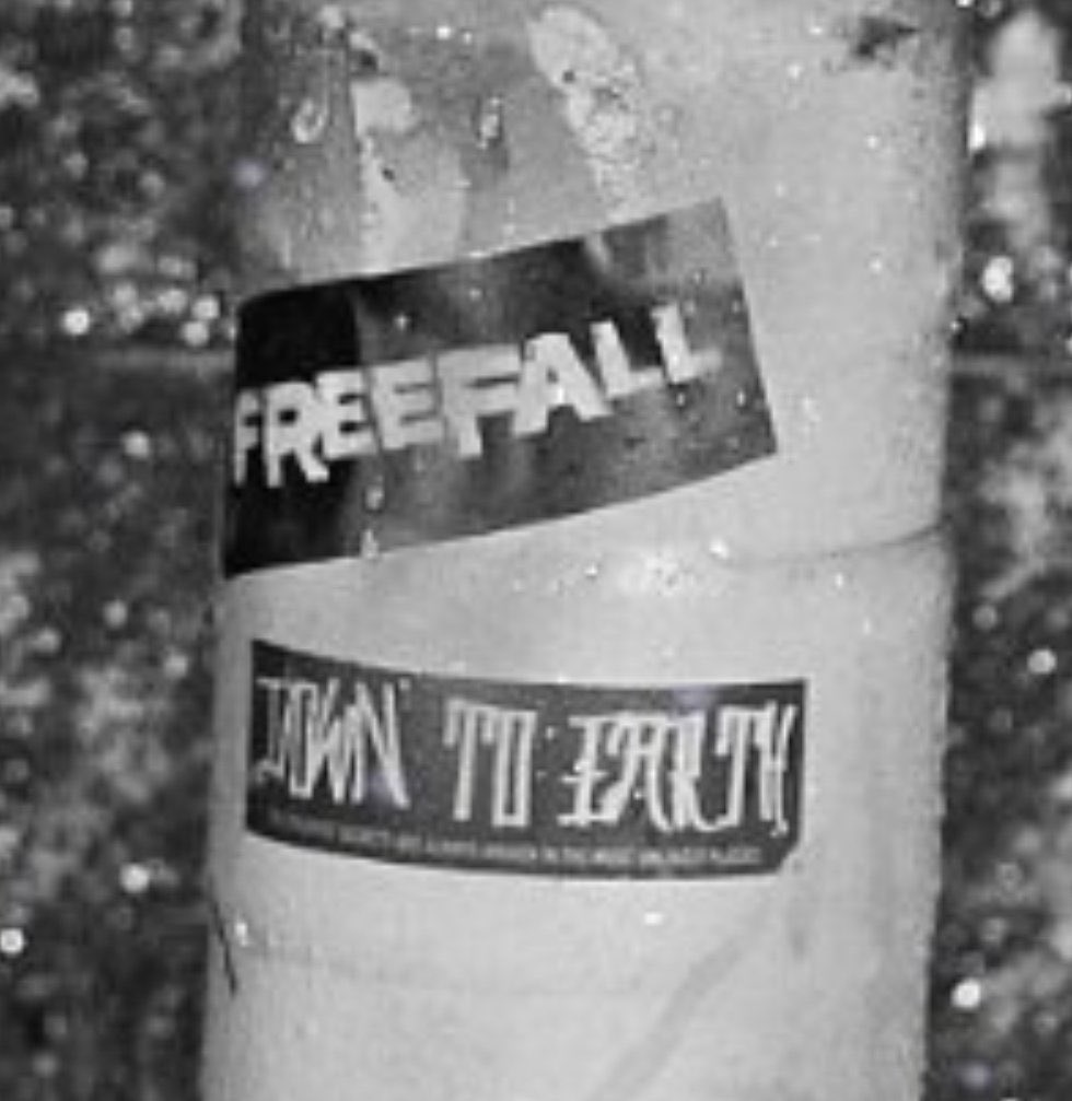 indreamlandwith's tweet photo. “LOADSTAR” &amp; “DOWN TO EARTH” https://t.co/lFtZbcMApE