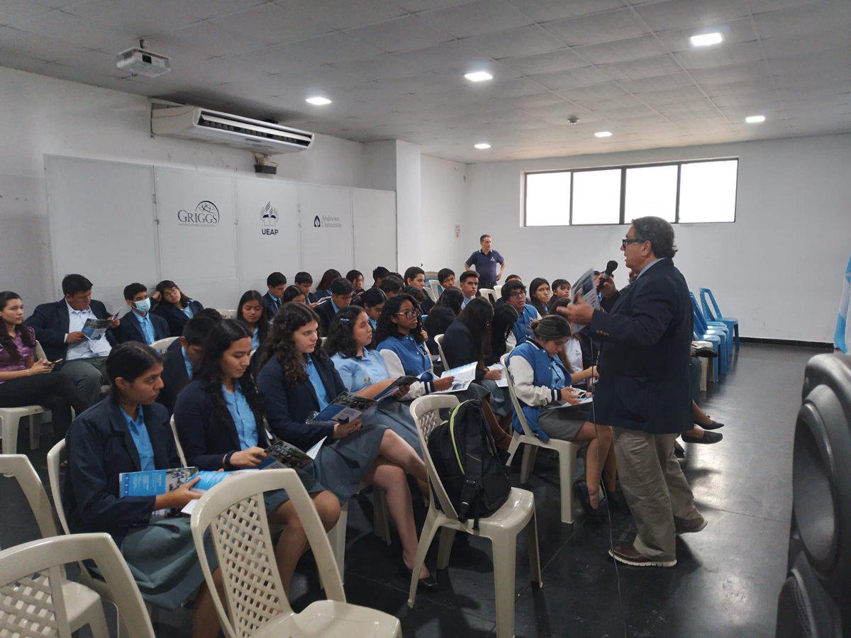 Grupo Rocks! (@admi_uecotec) on Twitter photo Lcdo. Jorge Ycaza -Director de Admisiones, presente en la Charla de la Unidad Educativa Adventista del Pacífico, para dar a conocer nuestra oferta académica, servicios, convenios internacionales, y proceso de admisión de la
<a href="/UnivEcotec/">Universidad Ecotec</a> Lcdo. Jorge Ycaza -Director de Admisiones, presente en la Charla de la Unidad Educativa Adventista del Pacífico, para dar a conocer nuestra oferta académica, servicios, convenios internacionales, y proceso de admisión de la
<a href="/UnivEcotec/">Universidad Ecotec</a>