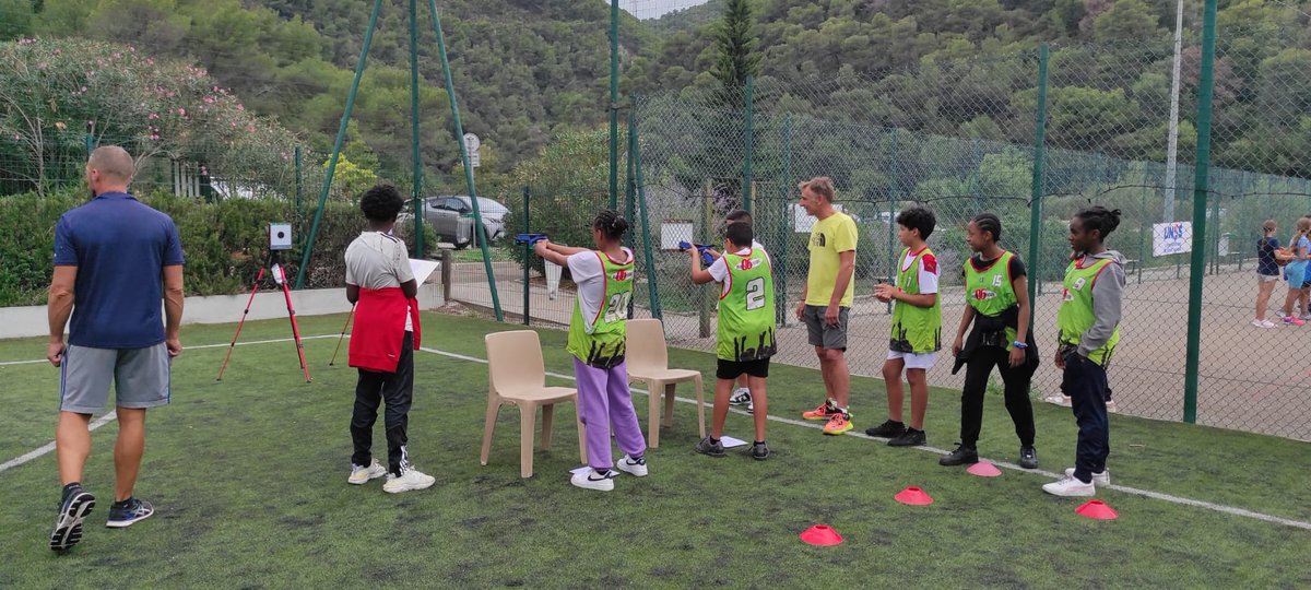 College_Jaubert's tweet photo. Lors de la Journée Nationale du Sport Scolaire 2023, les élèves du @College_Jaubert encadrés par leurs professeurs ont participé avec enthousiasme à la Célébration des Jeux organisée par l'@UNSS06 https://t.co/PN6jV5Mkwe