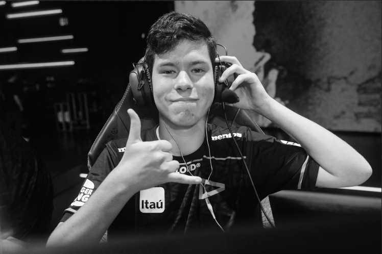 LOUD 🇧🇷 tweet media