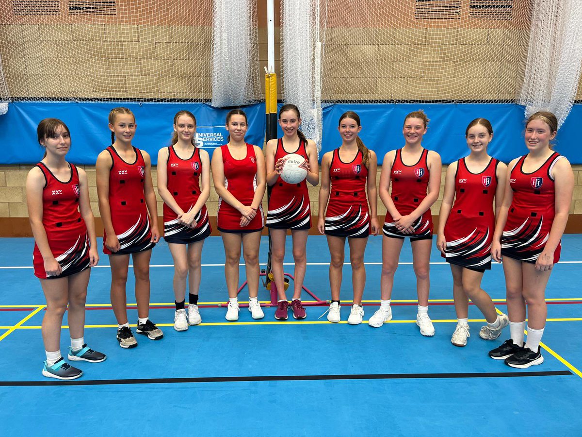 Congratulations to the U15 Netball team who won 47-23 in the National Cup Round 1 V @BryanstonSchool today. @TalbotHeathSch 🤩 🏀