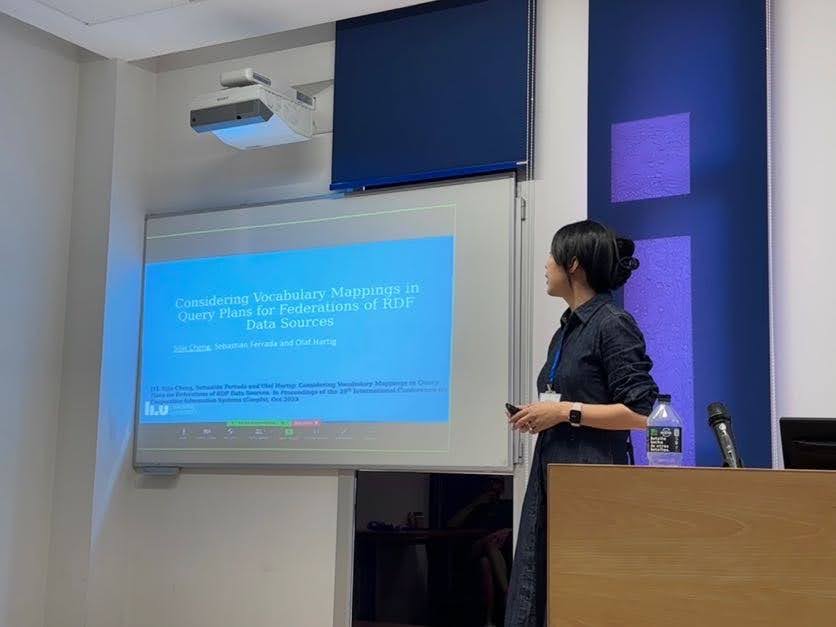 . <a href="/Sijin_Cheng/">Sijin Cheng</a> presenting her research on considering vocabulary mappings during federated query processing, at the <a href="/cost_dkg/">COST Action Distributed Knowledge Graphs</a> COST Action plenary.