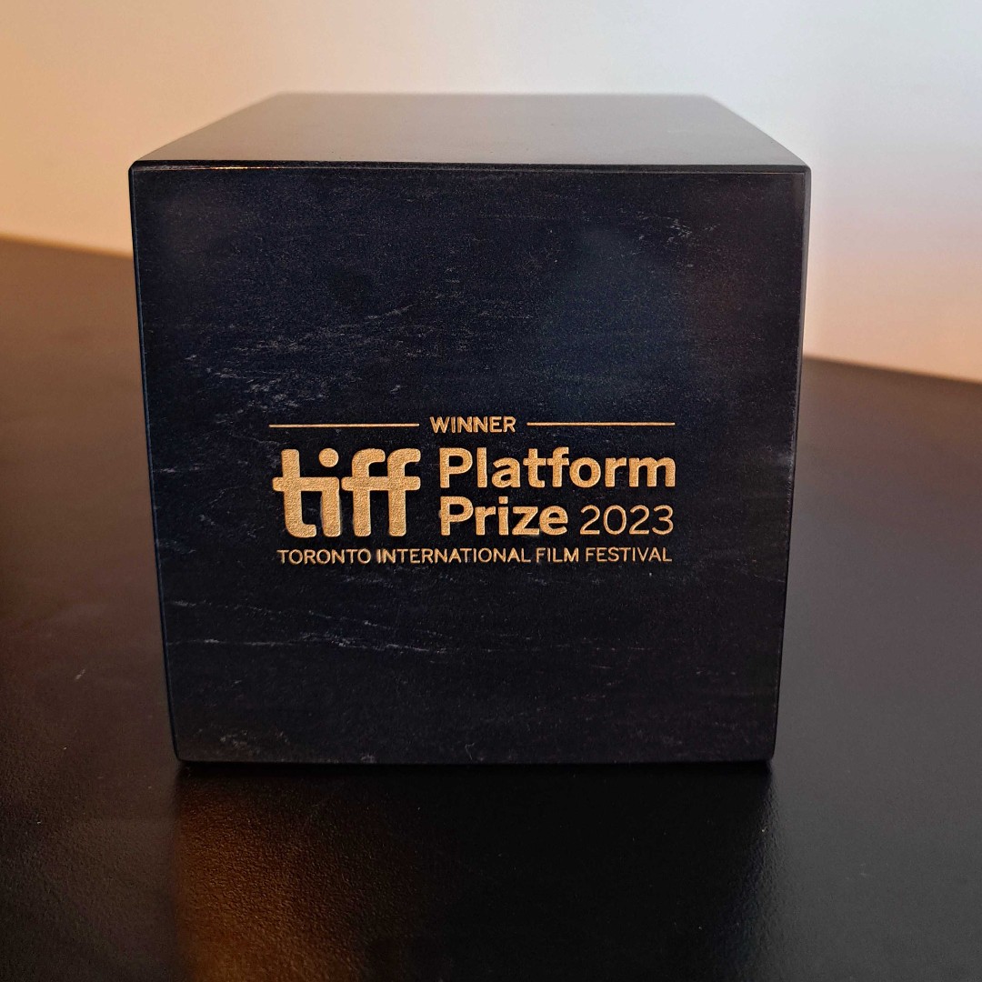 We proudly support this year's TIFF awards by creating the #TIFF23 Platform Award! Congratulations to Director Tarsem Singh Dhandwar for Dear Jassi! This beautiful black marble cube is custom engraved and hand-filled with luxurious gold ink. Congratulations to all the winners!