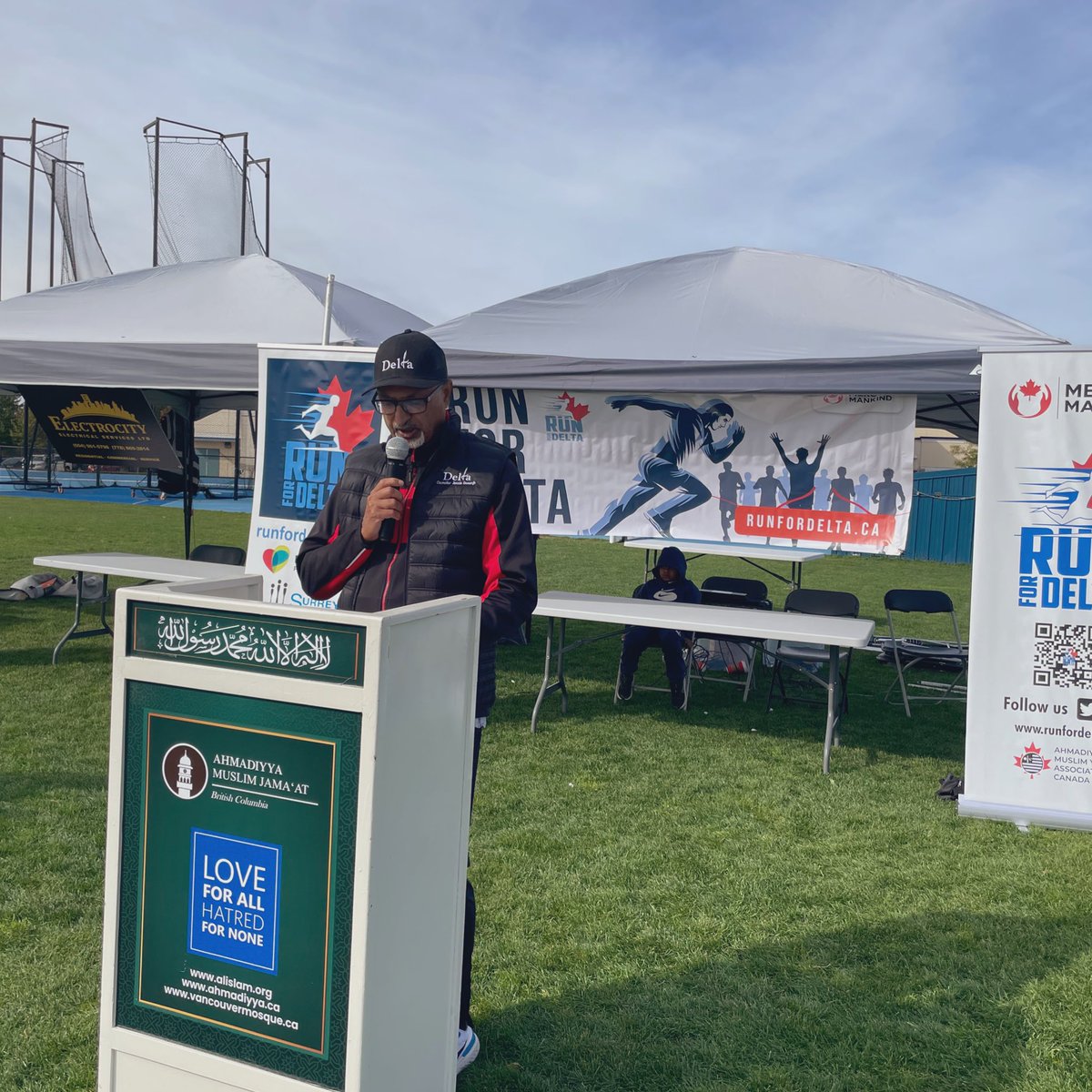 Run4Delta's tweet photo. Jessie Dosanjh - Councillor City of Delta attended 7th annual 𝐑𝐔𝐍 𝐅𝐎𝐑 𝐃𝐄𝐋𝐓𝐀. 

Run for Delta was held on September 24th in support of @DHCHFoundation @SurreyFoodBank 

#RunForDelta #Mercy4Mankind #Delta https://t.co/k6WuWTnLzs