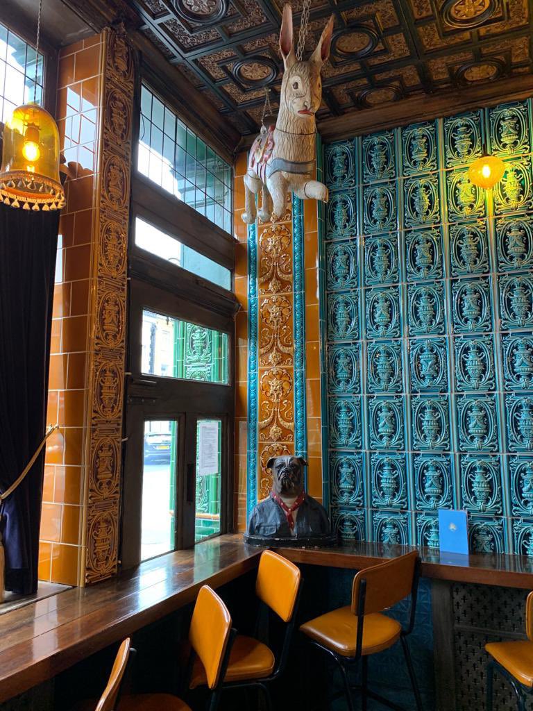 When tiles steal the show at your local pub! A haven for interior design and tile enthusiasts 💠

📍 The Old Queens Head, London.

#pubtiles #pubdesign #TilesOnTuesday #handmadetiles #hospitalitydesign