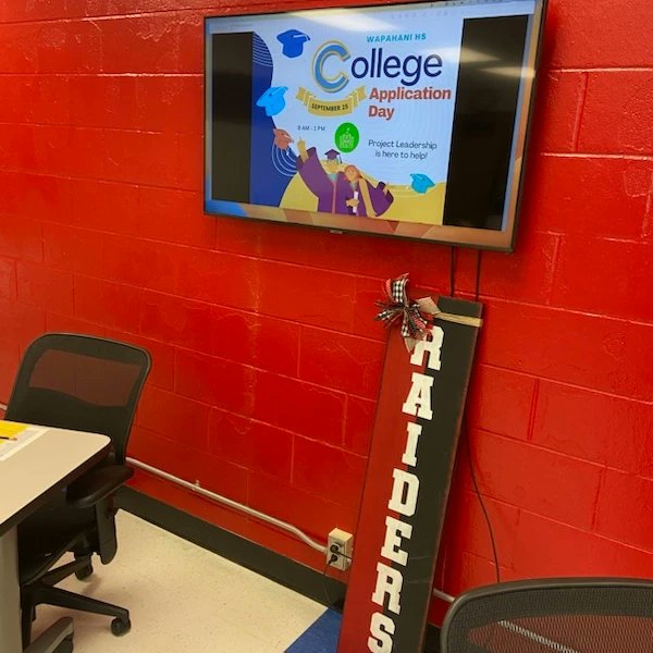 BallStateSC's tweet photo. Shout Out to Riley 😃👏, one of our School counseling students, interning at Wapahani High School helping out with College application Day for the seniors at WHS.
#CollegeApplicationWeek2023 #CAW2023 #LearnMoreIndiana #BSU #GraduateSchool #SchoolCounseling https://t.co/SLVO0iLoXz