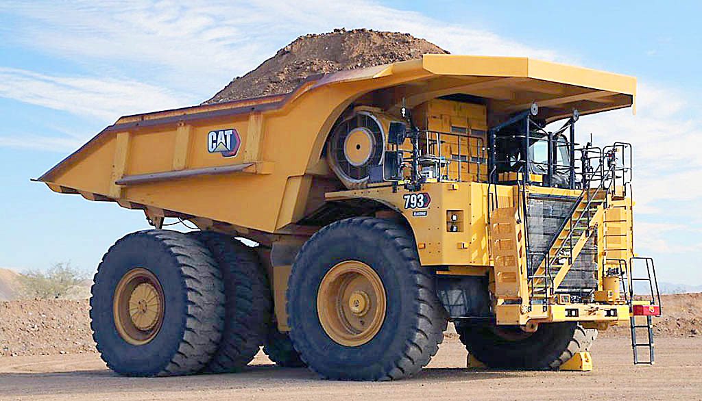 CAT сделал свой первый карьерный самосвал на аккумуляторах
👉🏻 Подробнее: autotruck-press.ru/news/9239/