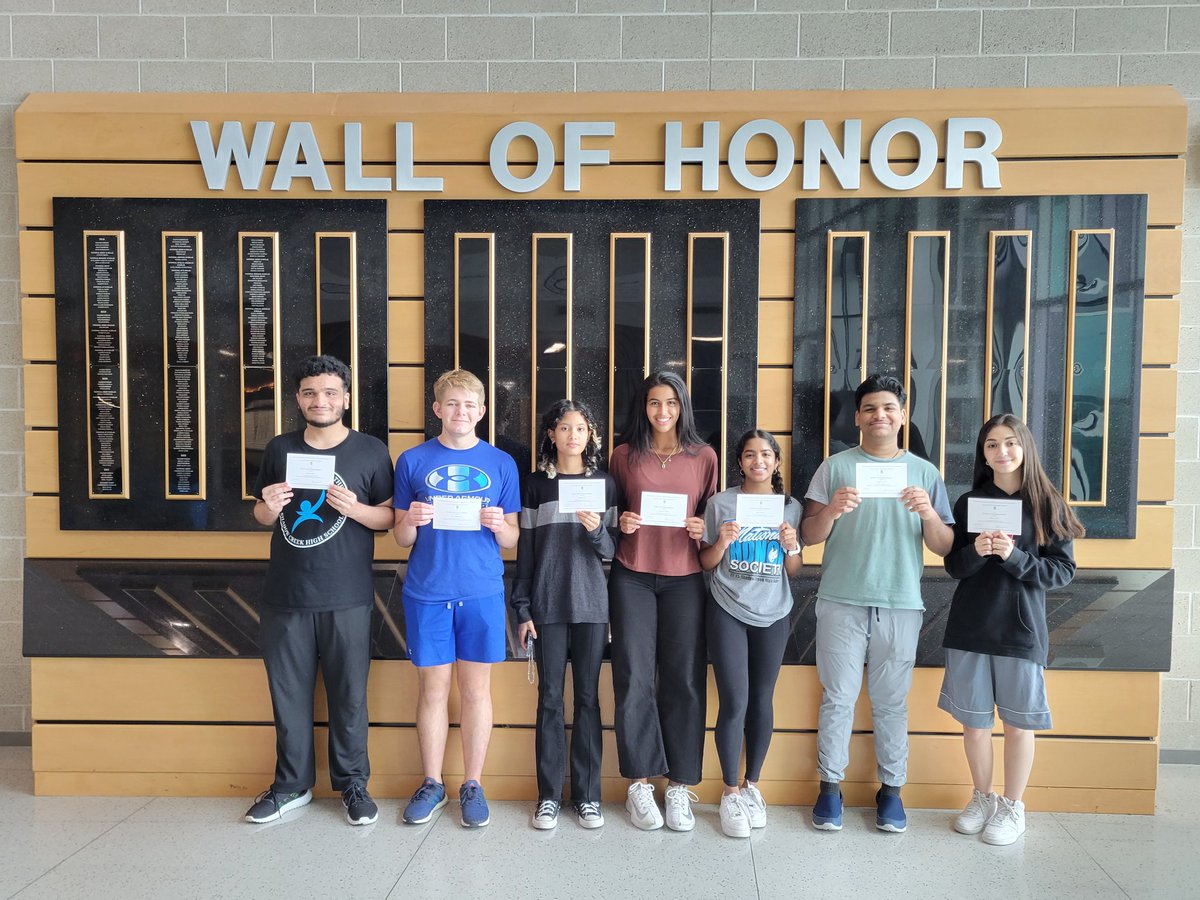 SCHSAdvAca's tweet photo. CONGRATULATIONS to our 7 National Merit Commended students! https://t.co/Lpqd2Gni6E
