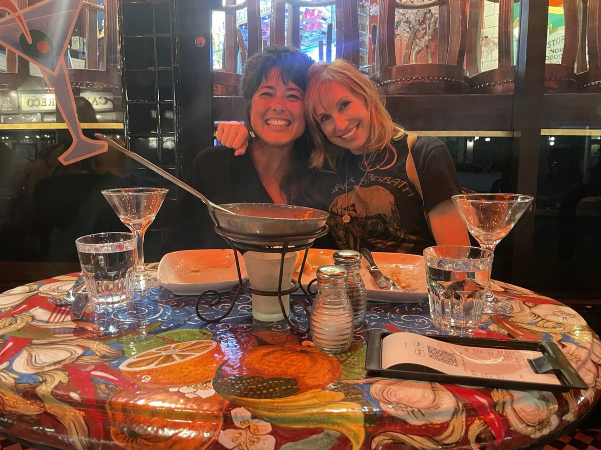 Kari Byron tweet media