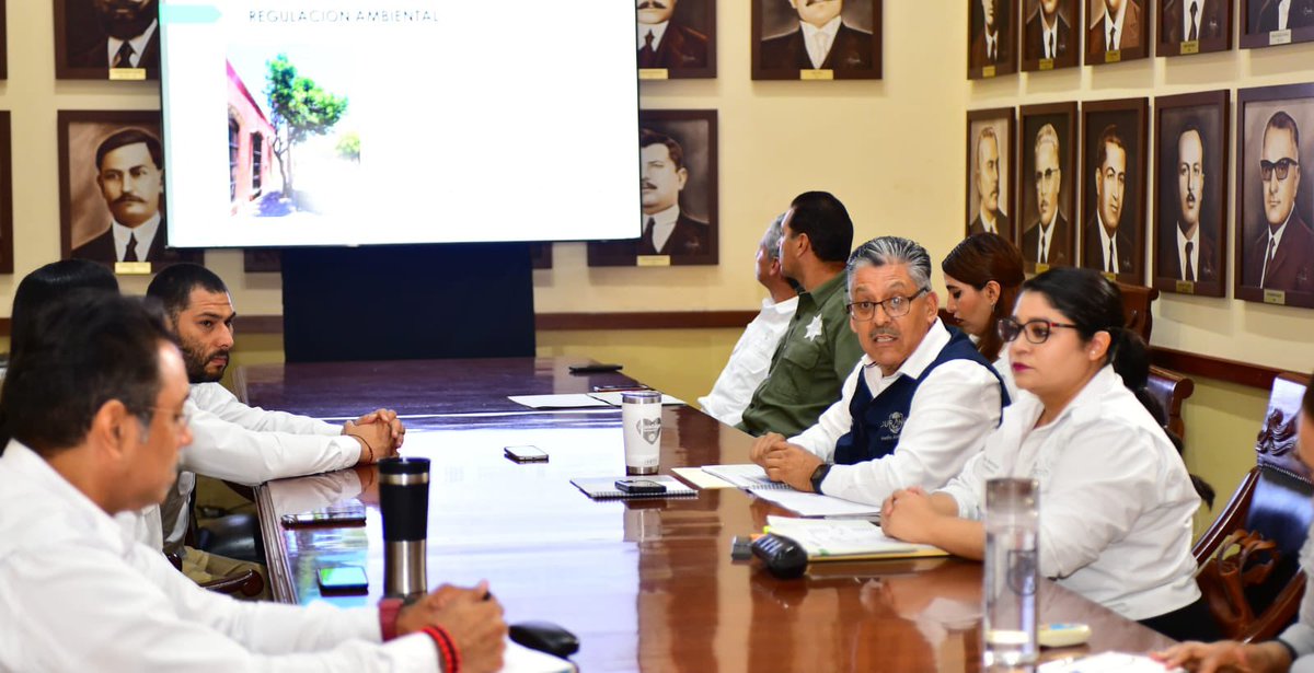 AmbienteDgo's tweet image. Presentamos nuestro informe de actividades a la comisión de ecología y medio ambiente de nuestro Cabildo Municipal, esperamos que nuestros regidores nos apoyen para seguir sirviendo con eficacia a nuestro Durango. 🏡🌳

#Al100ConDurango
#encasalafamiliadecide
#ResultadosDGO