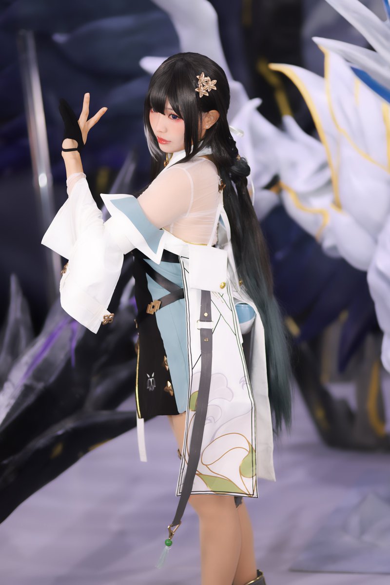 2023/09/24　東京ゲームショウ2023 KuroGamesブースにて　
Elyさん（ @Ely_eee ）その② 

鳴潮　白蓮  
とにかく最高の一言✨
本当にありがとうございました📷
 #東京ゲームショウ2023 #鳴潮 https://t.co/J9l5Ba3yLk