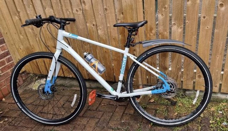STOLEN 
Pinnacle Lithium 3 was stolen from a locked shed on Sunday night in Layerthorpe. It had a Kryptonite lock (unfrtunately not used at the time) and a Hamax toddler seat at the back.
Please inform if seen or offered for sale 
Please RT