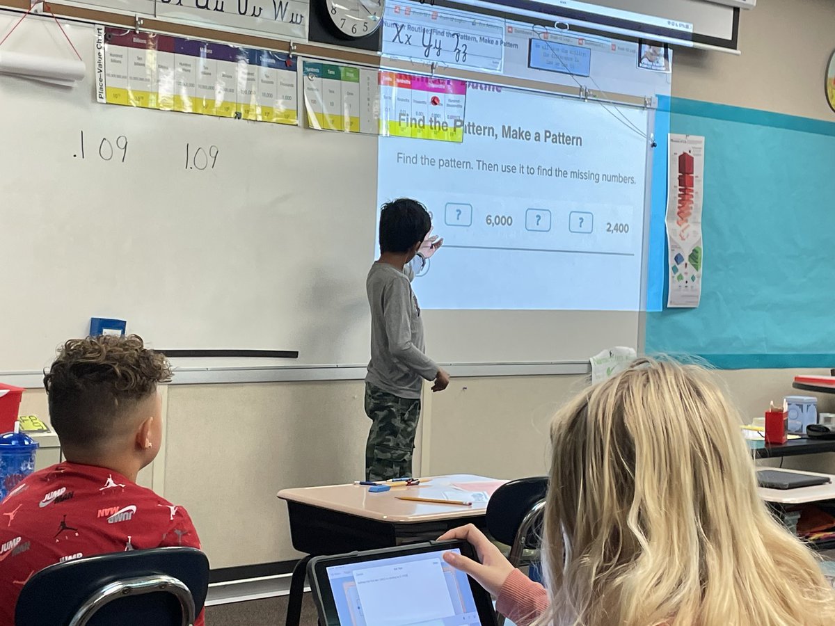 matthewjscott1's tweet photo. 5th grade Core Knowledge Ss @DisneyDolphins look for patterns to make sense of larger numbers. Rounding can be a useful strategy to help us reason and make decisions every day! @MPSElemEd #MPSmathmindset https://t.co/NI6y0PEVPb