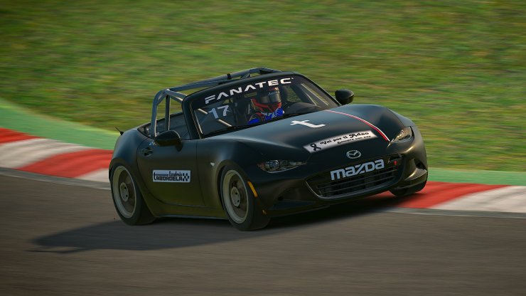 Lcm17Simracer's tweet photo. Repetimos P3 en la 2ª ronda de la Winter-Cup.
Acompañamos a @AVL_44 y @AdayCoba en un podium con el que no contábamos al no haber preparado la carrera y que de nuevo nos sabe a victoria.
#vaiportiadao #taboadela https://t.co/hkAyrW8jh4