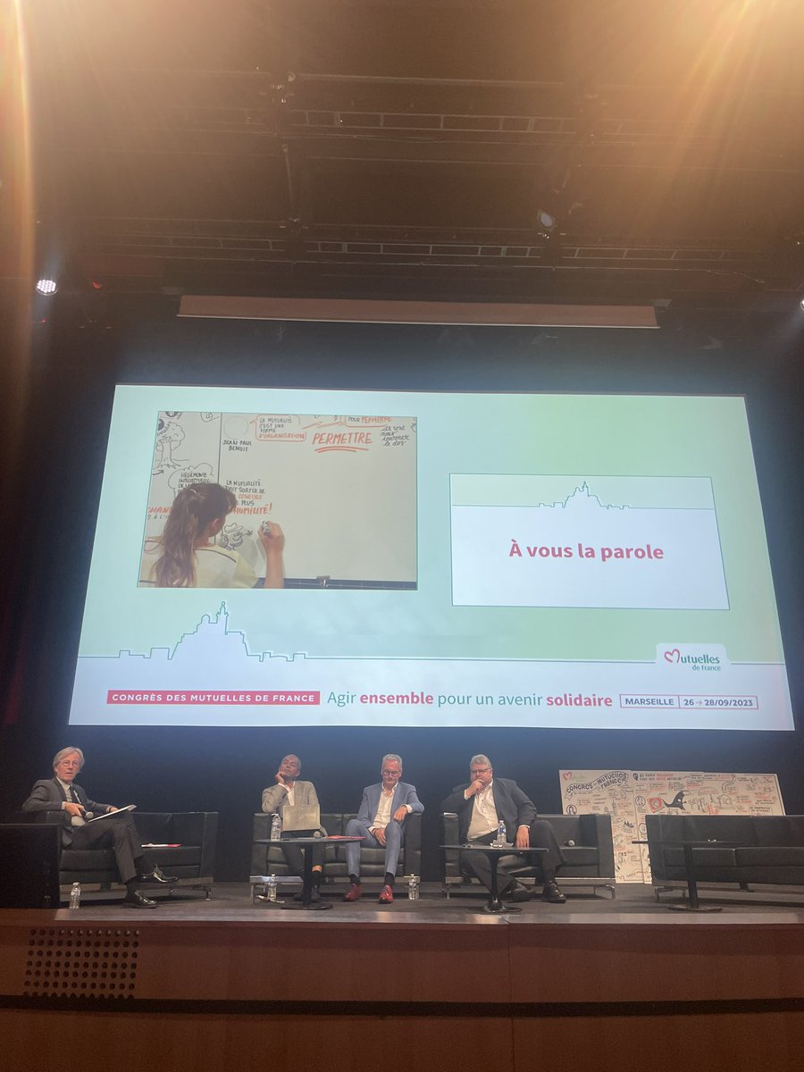 AudreyGarino's tweet photo. Agir ensemble pour un avenir solidaire ! 
@marseille est fière d’accueillir le congrès des @MutuellesdeFr pour construire ensemble de nouvelles solidarités. https://t.co/YPdILpd71e