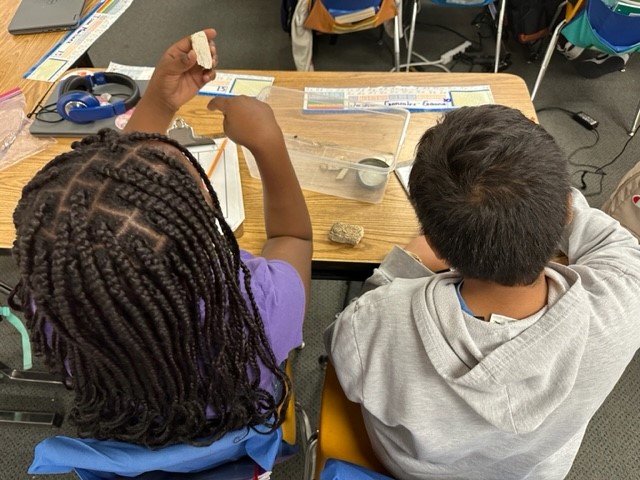 🦕📚 Exciting news from Shadow Hills! 📚🦖 Our curious students are on a journey to discover the ancient mammals that once roamed our local area. Learning about history and science has never been so much fun! <a href="/FUSD_4_5_SCI/">FUSD 4/5 Science</a> #IBelieveInFUSD