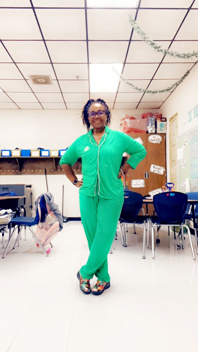 Moneek Daniels tweet media