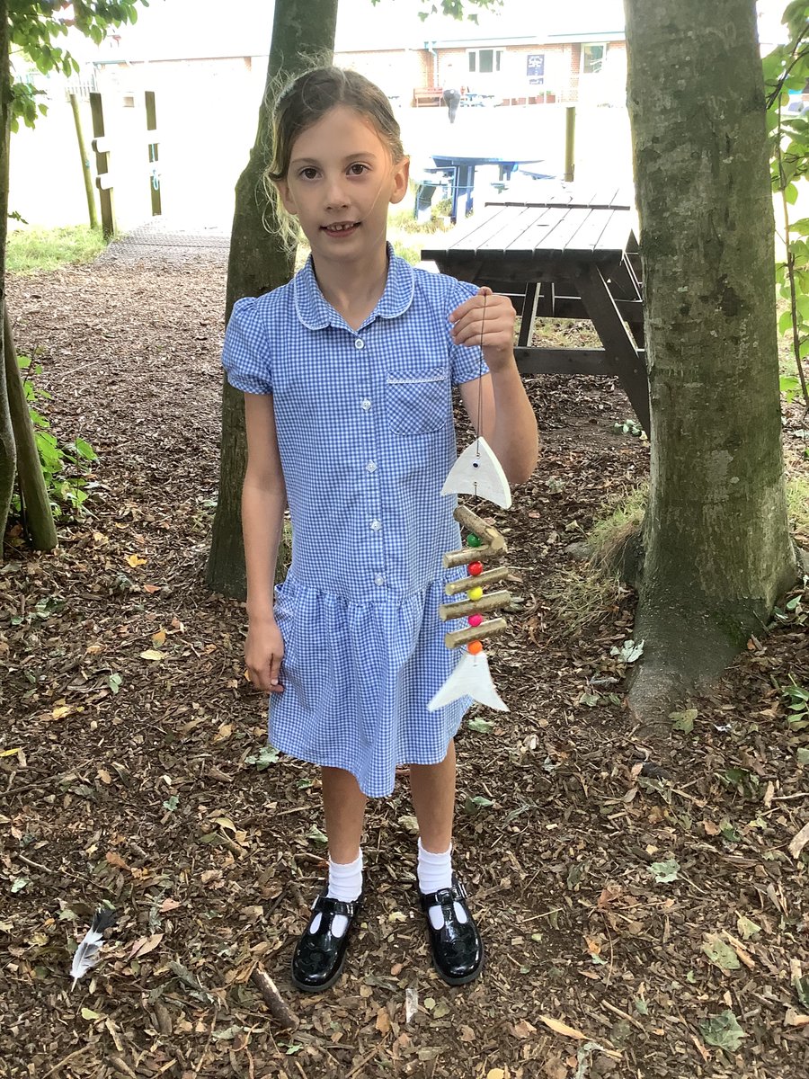 At Bushcraft Club today we made fish using saws and palm drills and they looked great!
#SidleshamPrimarySchool #OutdoorLearning #AfterSchoolClub #Bushcraft