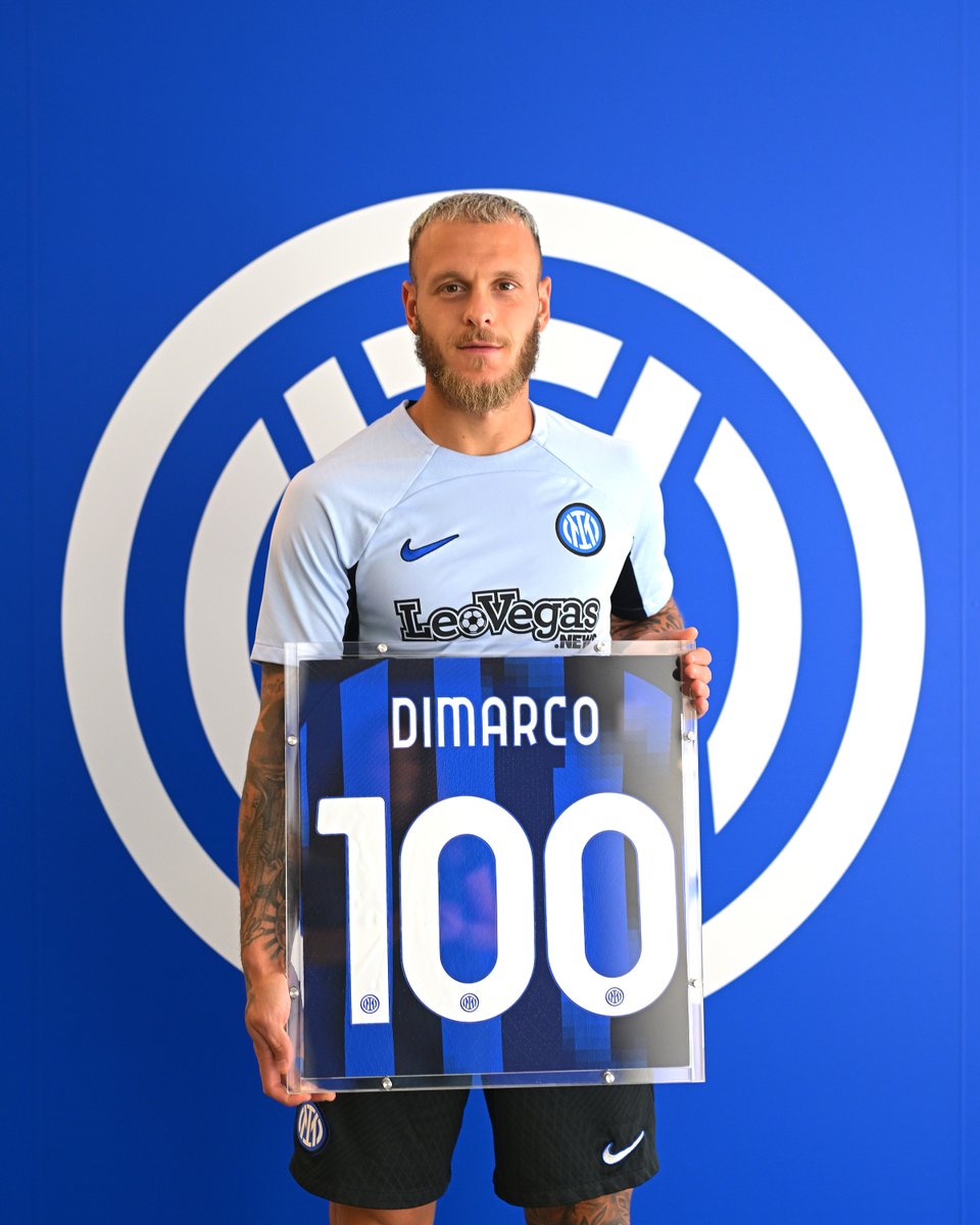 1⃣0⃣0⃣ x 1⃣0⃣0⃣ 🖤💙 #ForzaInter