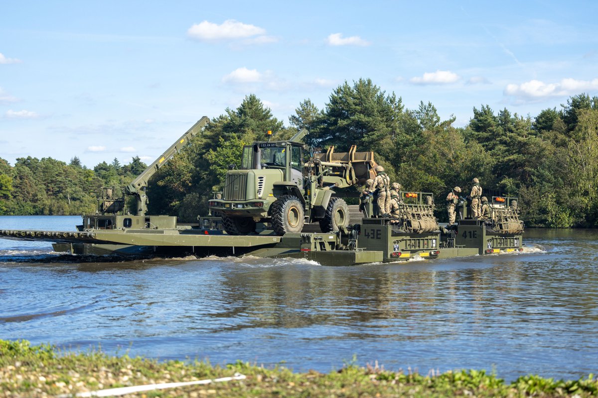 We are set to conduct our largest UK land exercise in over 20 years 🇬🇧

Exercise #IronTitan23 will involve more than 8,000 aviation, combat and strike personnel across 200 miles, in a range of modern warfare settings.

Read more ⬇️
army.mod.uk/news-and-event…