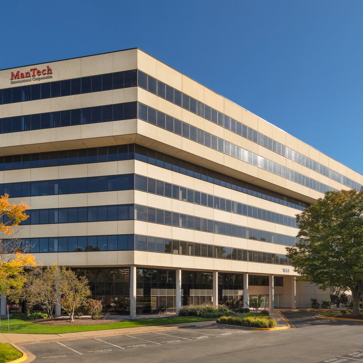 The Meridian Group (@meridiandc) on Twitter photo We're thrilled to announce that <a href="/pragermetis/">LATAM_PragerMetis</a> moved into our office building, 1951 Kidwell, this month!
Welcome to the building, <a href="/pragermetis/">LATAM_PragerMetis</a> team!๐ข๐ We're thrilled to announce that <a href="/pragermetis/">LATAM_PragerMetis</a> moved into our office building, 1951 Kidwell, this month!
Welcome to the building, <a href="/pragermetis/">LATAM_PragerMetis</a> team!๐ข๐