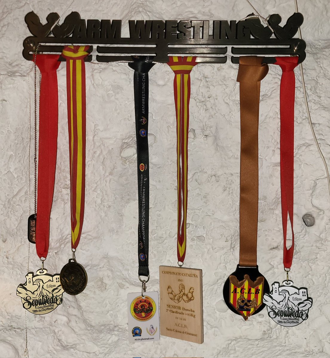 armwrestlers's tweet photo. 💪🥇🥈🥇🥈 https://t.co/e2Ze6UeTpg