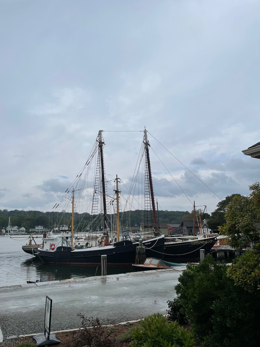 aedoroghazi's tweet image. A little rain can’t keep @AARPCT from having a great day at @mysticseaport ! We’re here until 3pm with info about our Social Security campaign. Missed us today? We’ll be back 10/24, and tickets are still available: local.aarp.org/aarp-event/mee…