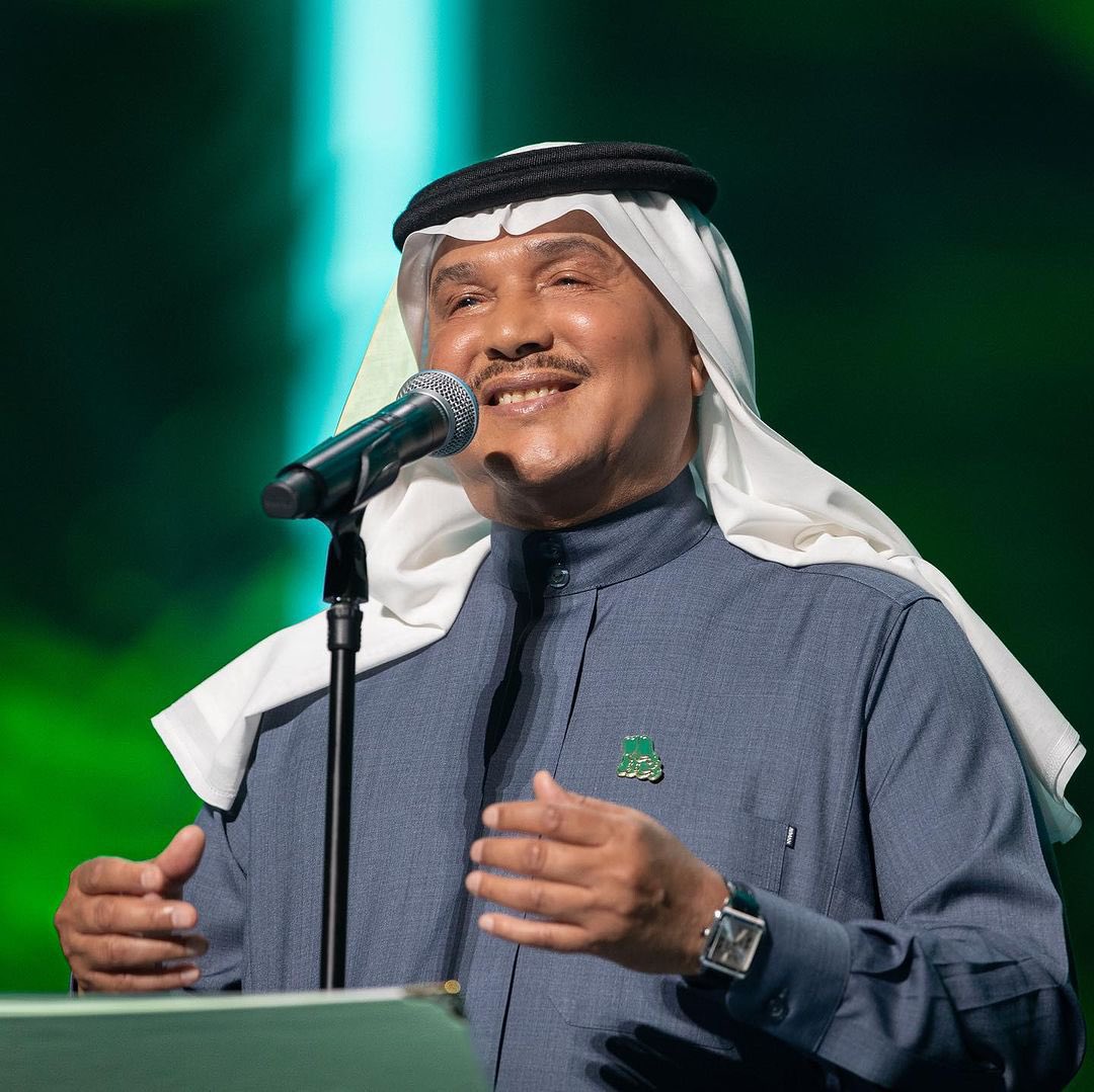 qpo3j's tweet photo. لا تمل النظر في شي تحب تأمله

#محمد_عبده | #abdu https://t.co/oRzmJboB79