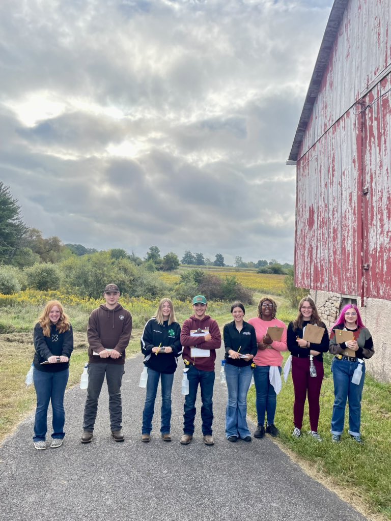 PflaumerGISA's tweet image. District Soil Judging today for these members!