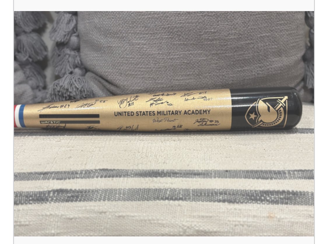 army.baseball.family tweet media