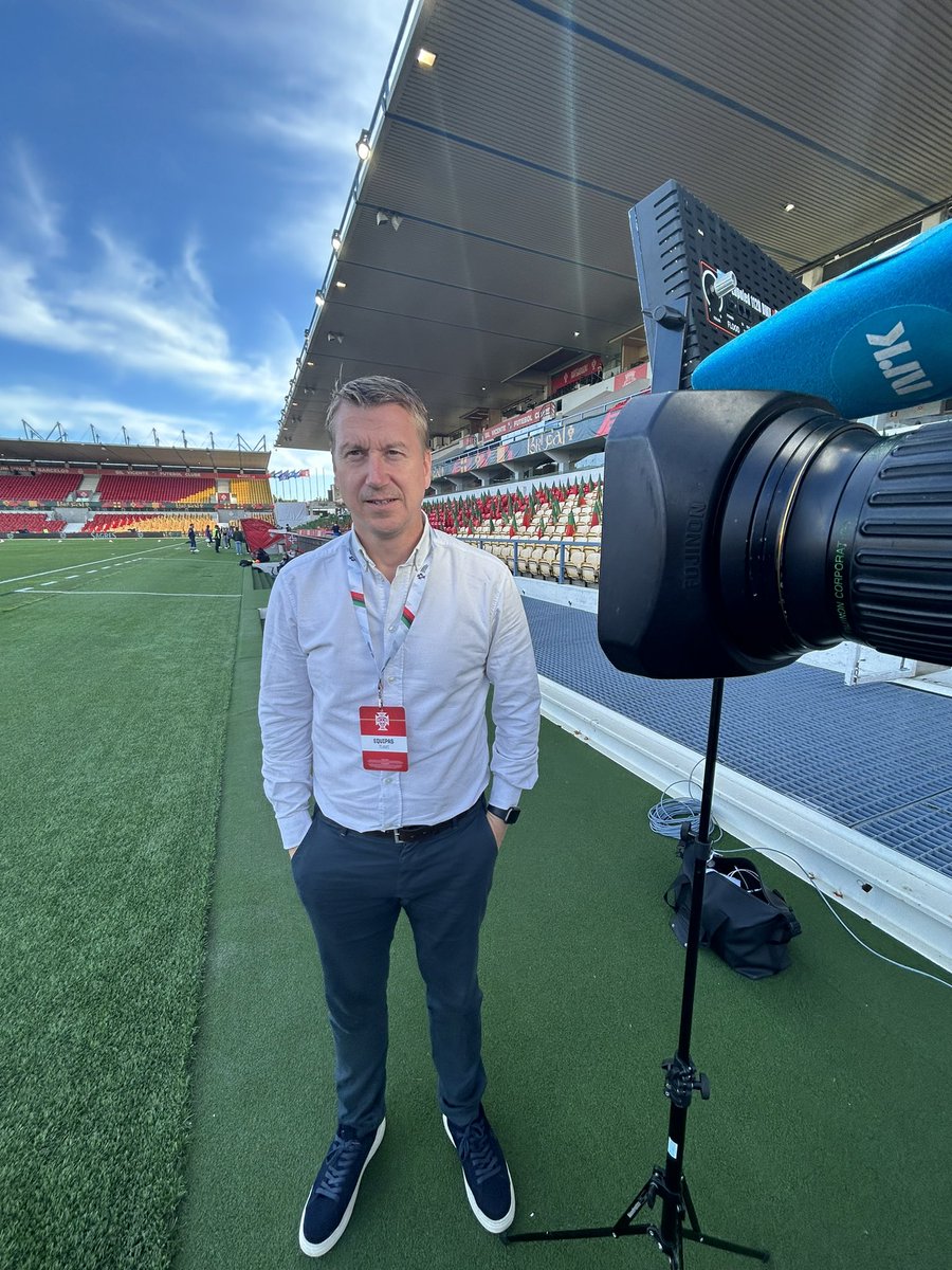 Smerud overrasker i laguttaket! Amalie Eikeland får muligheten i Graham Hansens skadefravær. Terland benkes etter friskt innhopp. Tuva Hansen som ventet inn for Bjelde. Ellers uendret. NRK 2 fra 19.00!