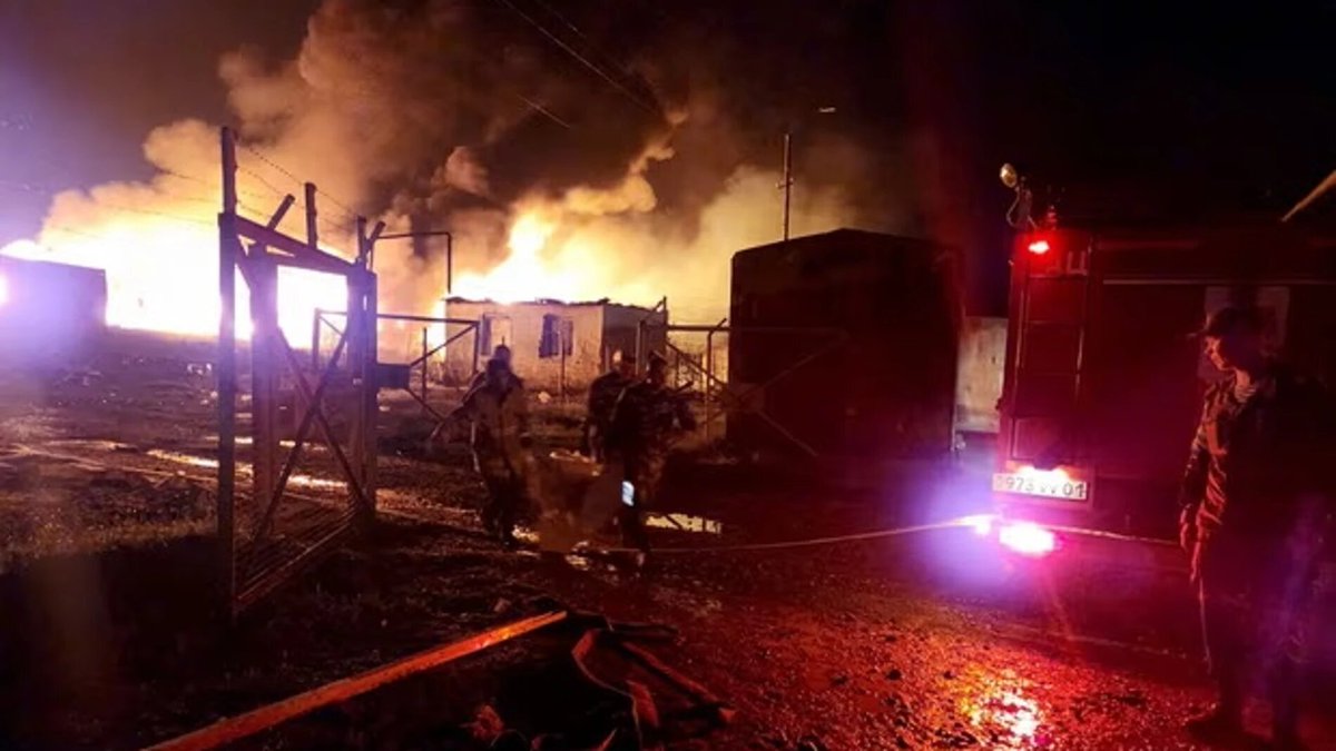 #Internacionales | Al menos 20 fallecidos tras explosión en Azerbaiyán

Detalla esta información aquí: goo.su/TptnEM2

#NoticieroVV  #26Sep