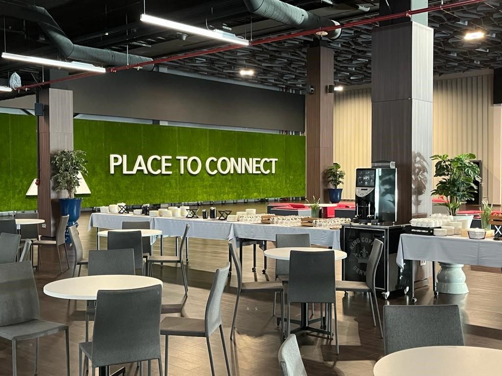 VuWall's tweet image. Fantastic day at the Samsung Electronics Command and Control Room Solutions Day in Riga, Latvia. Huge thank you to the Samsung team for having us there! Our collaboration has been exceptional. #partnershipsmatter #controlroomsolutions #videowallsolution #avoip #commandcontrol