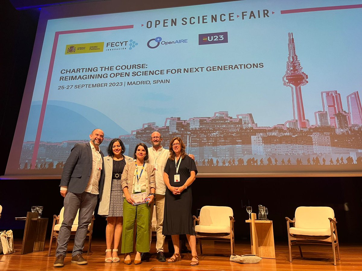YensiFB's tweet image. Delighted after a great conversation with @pablovommaro #OSFAIR2023, promising @CoARAssessment and @_CLACSO collaborations for a global reform #ResearchAssesment