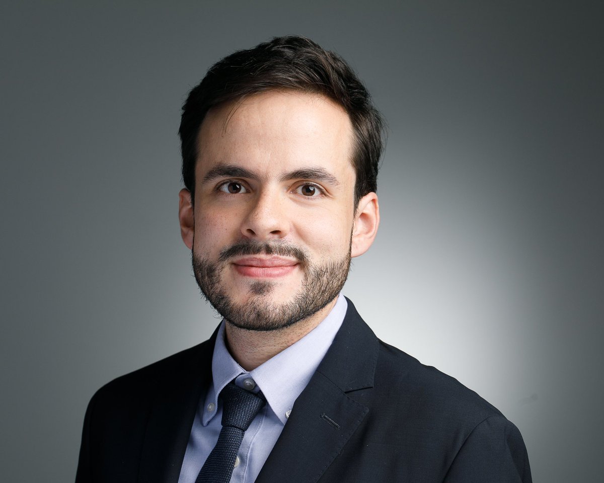 Hello #MedTwitter! 

I’m Santiago from Colombia 🇨🇴 ! I’m a research fellow at <a href="/YaleCardiology/">Yale Cardiology</a> <a href="/YaleVAMOS/">YaleVAMOS</a> and applying to #Match2024. I’m passionate about patient care ⚕️, 🫀 outcomes research, and music 🎸. 

Grateful to be here and happy to connect with colleagues and mentors