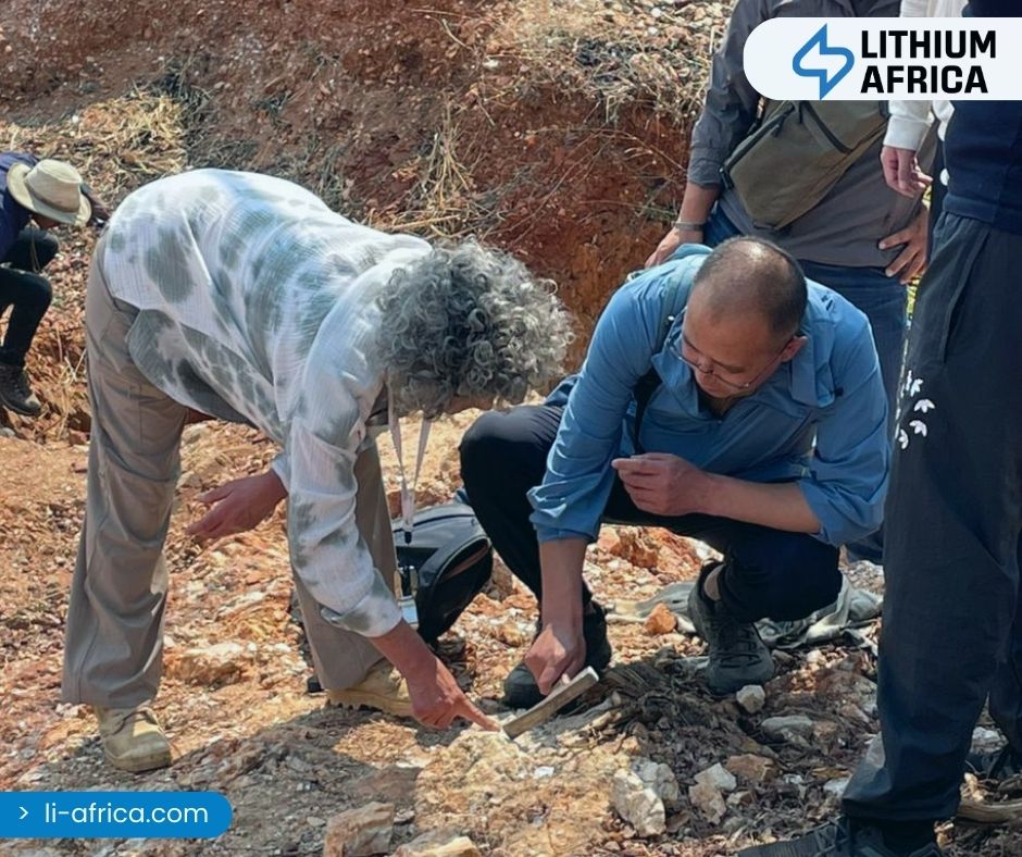 Lithium_afri's tweet image. The teams of
@GanfengOfficial
and
@Lithium_afri recently met in Zimbabwe 🤝We&apos;ve consolidated over 2500 km2 of exploration tenements across highly prospective regions in #Africa, operating in line with the highest international standards.  #partnership #lithiumexploration #mine