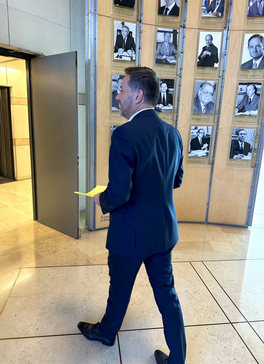 Lionel Causse tweet media