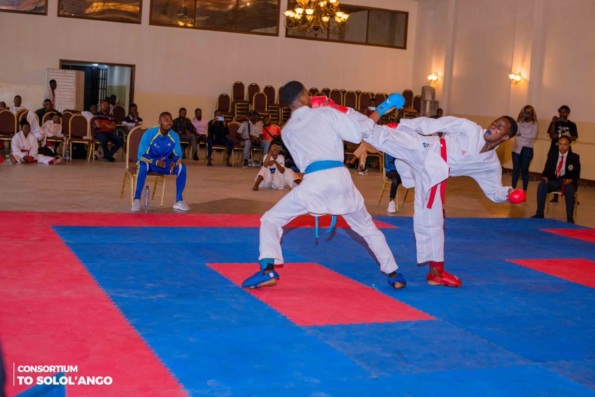 En excellente forme physique et avec détermination les athlètes ont livrés des combats singulier pour promouvoir la masculinité Positive en milieu sportif
@IpasRDC <a href="/SwedeninDRCongo/">Sweden in DR Congo</a> <a href="/Mulunda_JC/">J-Claude MULUNDA</a> 

#OpenKaraté #MakokiYaMwasi #VraiSportif 
#ConsortiumToSololAngo #AbecAsbl