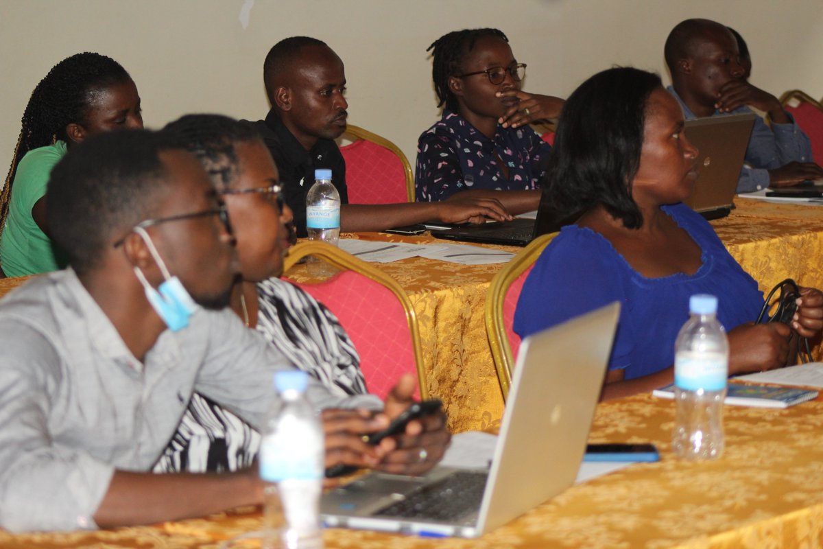 Avega_Agahozo_'s tweet photo. This workshop aims at informing the health care providers on the program, enrollment of at risk AGYW, service provision, and proper data entry in HMIS in order to inform decision making on HIV prevention among that group. #ASHR
@RwandaNGOForum @GlobalFund https://t.co/u1pGPHCgD2