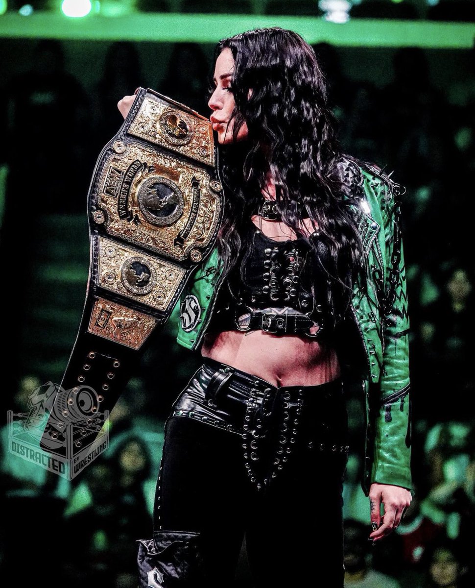 Saraya's tweet photo. People want you to be a heel until you are actually a heel then they’re like “no not like that you’re too mean” wrestling twitter is so soft. It’s because it’s a bunch of misogynistic neck beards or stan accounts who can’t tell a wrist lock from a pad lock. 

But they follow everything I do. Watch my tweets. Check my likes. Search my name. Keep me trending. 

That’s showbiz baby!