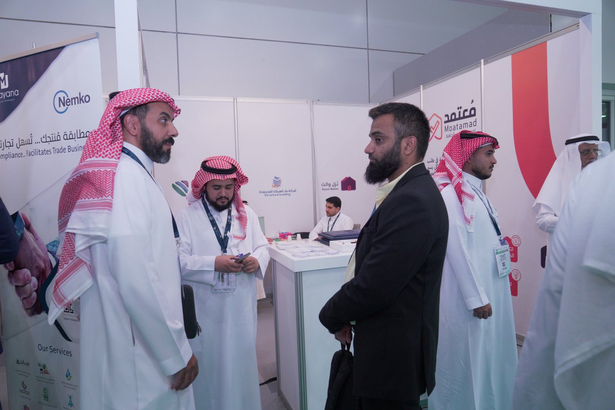 moatamadsa's tweet photo. خلال مشاركة الضيوف في جناح منصة #معتمد في الحدث الأكبر #لمعرض_البنية_التحتية السعودية

كان لقاء شركائنا وضيوفنا الذين شاركونا شغفنا لخلق مباني ومنازل آمنة وموثوقة ومعتمدة تجربة لا تُنسى 
#InfrastructureExpoSeries
#SIE23 https://t.co/cu13XZLK55