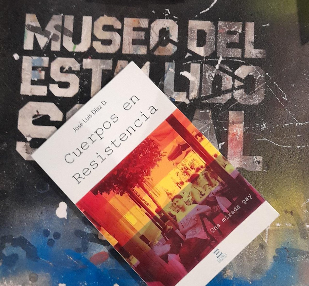 #Cultura 📚| “Cuerpos en resistencia”: Un libro que estalla  pagina19.cl/nacional/cultu…