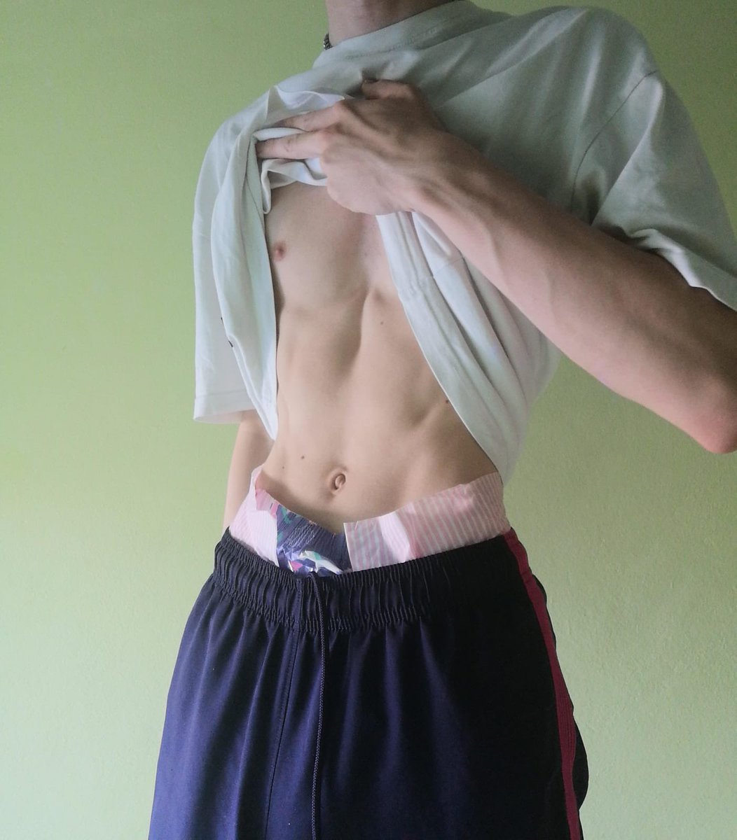 SluttyWaxy's tweet photo. Diaper show off 😉⛓️🐾
Casually wearing my diaper out in public.
#gayslave #gaypuppy #gaybdsm #gayhumiliation #twink #bdsm #slave #fetish #gaysub #gaydl #diapper #exhib https://t.co/26mORq0a4Q