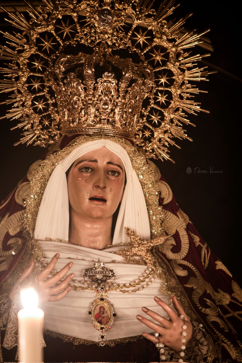 Araqueencrrs's tweet photo. El cerro del Águila enamora
Triudo Ntra señora de los Dolores del @DoloresdelCerro . 
Pronto galería completa 📷
#TDSCofrade #Sevilla https://t.co/FMAeowktQp