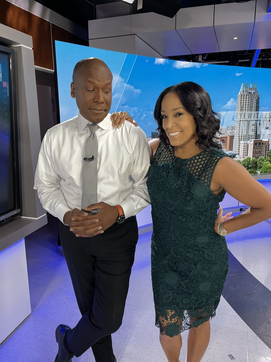 Who looks like a bigger <a href="/Eagles/">Philadelphia Eagles</a> fan? 

Me or <a href="/JoelBrownABC11/">𝙹𝚘𝚎𝚕 𝙱𝚛𝚘𝚠𝚗</a> 🤔

Go Birds! 🦅