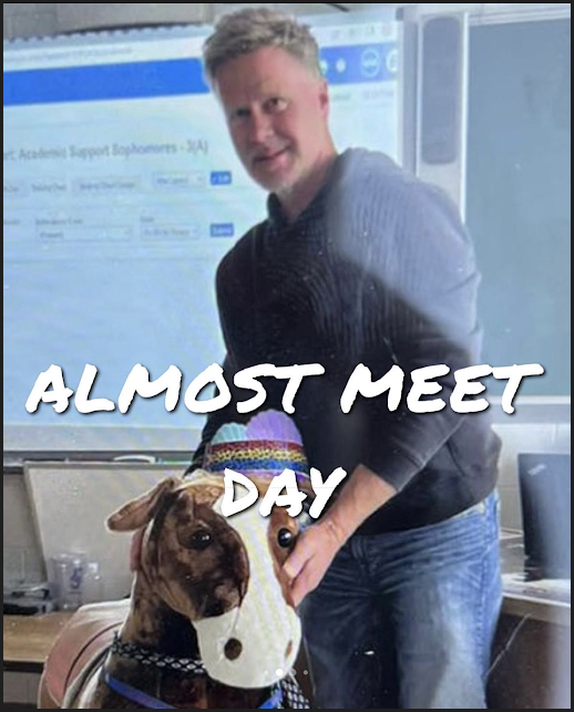 Who has the most spirit?! *Vote on previous Tweet*

OPTION 1 - Official Chauncey Fan Club 🦄
OPTION 2 - Madame Ageneau's French Class 🇫🇷
OPTION 3 - Coach Michalski 🏃🏆

<a href="/DundeeCrownHS/">Dundee-Crown HS</a>