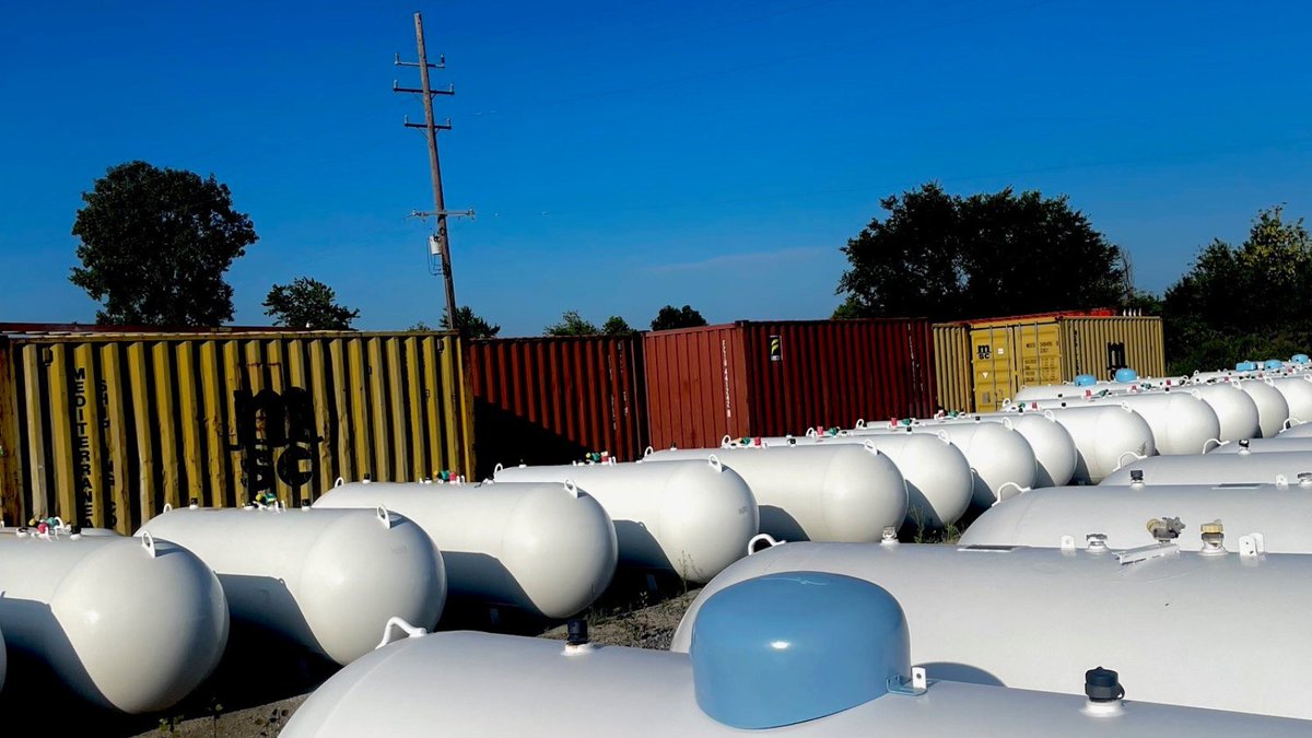 Fall is almost here, and so is propane season! 🍂
Give us a call or order online! *If you have not joined a winter program reach out this week to learn more!
bakerspropanegas.com/pages/fill-req…