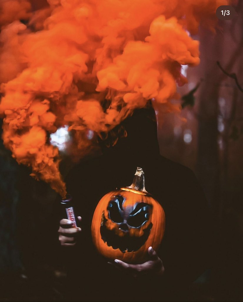 DeuceMedia_'s tweet photo. This weather is GREAT!!  Ready for some Halloween shoots.. https://t.co/uyaP9tvJtS