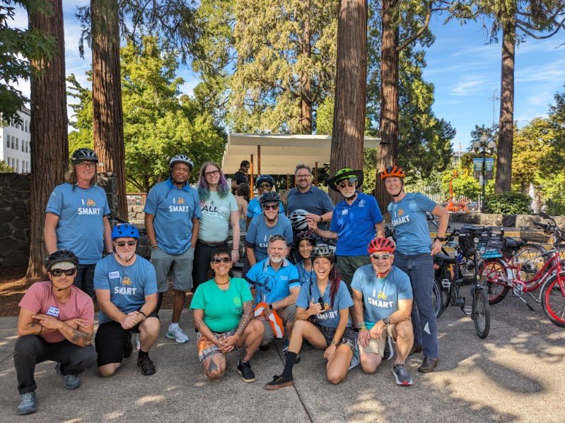 DeweyAlison's tweet photo. Had a great couple of days with @Bikeleague Coaches working together to improve LCI seminars and our bike education program. Thanks to Shane and @cityofeugene for hosting. https://t.co/9LSCHuPavr